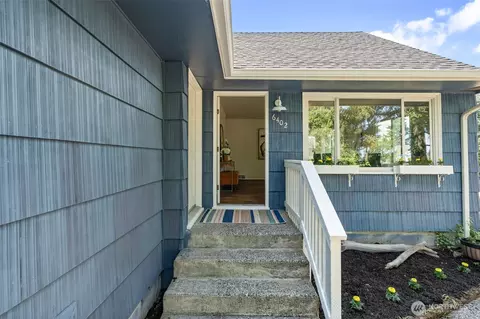 6402 N 50th St, Tacoma, WA 98407