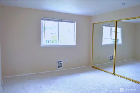 Bedroom - 2113 186th Pl SE, Bothell, WA 98012 photo 2 of 7