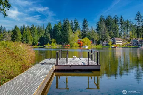 2942 222nd Pl SE, Sammamish, WA 98075