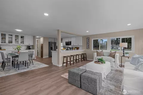 18501 52nd Ave W #83, Lynnwood, WA 98037