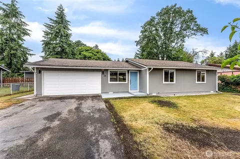 68 Ira Light St, Steilacoom, WA 98388