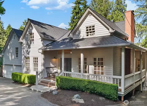 2020 Evergreen Point Rd, Medina, WA 98039