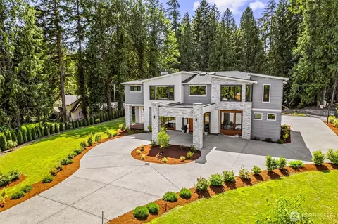 Exterior - 23036 35th Ave SE, Bothell, WA 98021 photo 2 of 9