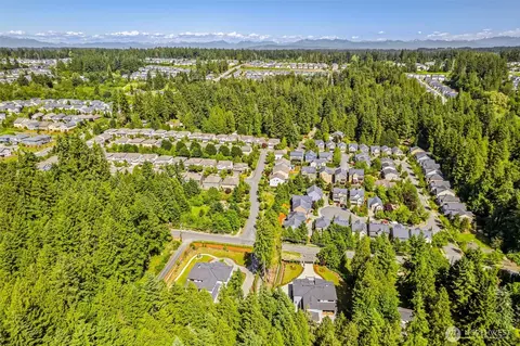 View/Area - 23036 35th Ave SE, Bothell, WA 98021 photo 2 of 3