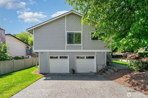 Exterior - 12103 NE 161st St, Bothell, WA 98011 photo 3 of 5