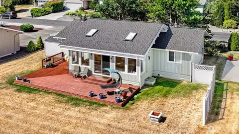 8192 Sehome Rd, Blaine, WA 98230