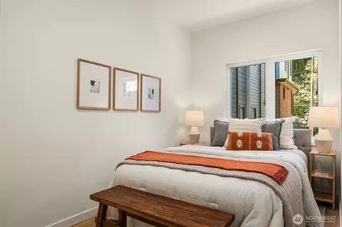 1240 15th Ave E, Seattle, WA 98112 photo 6