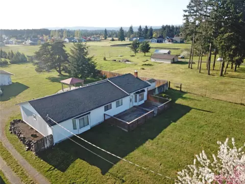 20025 Carper Rd SW, Rochester, WA 98579