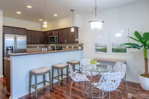 Dining - 2115 201st Pl SE #R-103, Bothell, WA 98012 photo 1 of 2