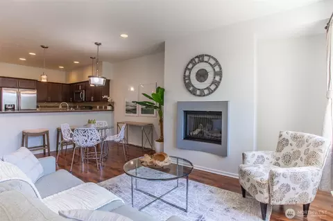 Living - 2115 201st Pl SE #R-103, Bothell, WA 98012 photo 2 of 3