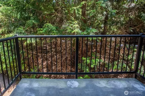 Exterior - 2115 201st Pl SE #R-103, Bothell, WA 98012 photo 1 of 3