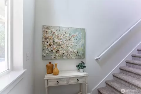 Entry Way - 2115 201st Pl SE #R-103, Bothell, WA 98012 photo 2 of 2