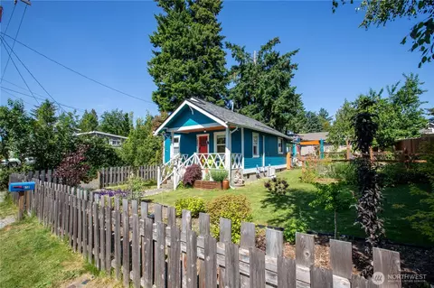 610 Milroy St NW, Olympia, WA 98502