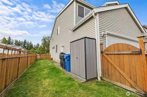 Exterior - 1749 181st St E, Spanaway, WA 98387 photo 4 of 6