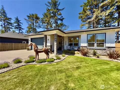 349 Dolphin Ave NE, Ocean Shores, WA 98569