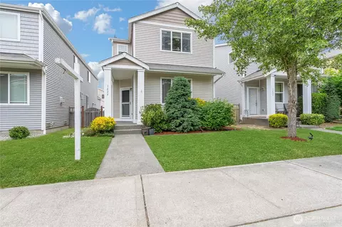 1625 181st St E, Spanaway, WA 98387 photo 2