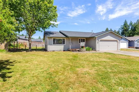 2376 Nicholas Dr, Ferndale, WA 98248