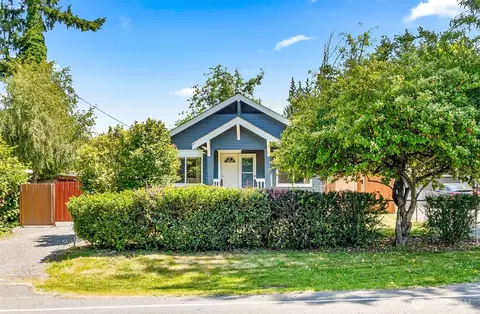 Exterior - 11927 E Gibson Rd, Everett, WA 98204 photo 4 of 11