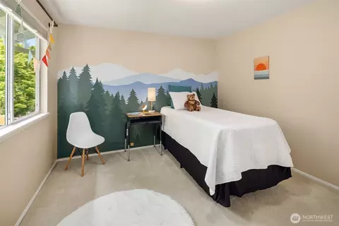 Bedroom - 600 213th St SW, Bothell, WA 98021 photo 4 of 5