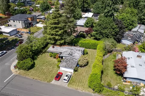 15604 SE 26th St, Bellevue, WA 98008