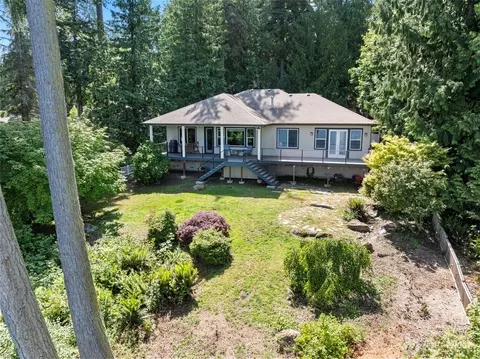 552 Tala Shore Dr, Port Ludlow, WA 98365