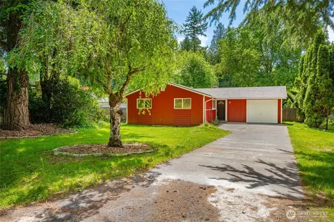 4361 Skyline Dr, Blaine, WA 98230
