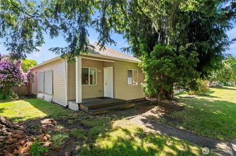 Other - 2415 Cedar St, Everett, WA 98201 photo 2 of 4