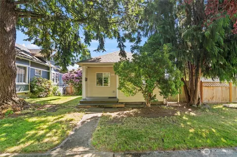 2415 Cedar St, Everett, WA 98201