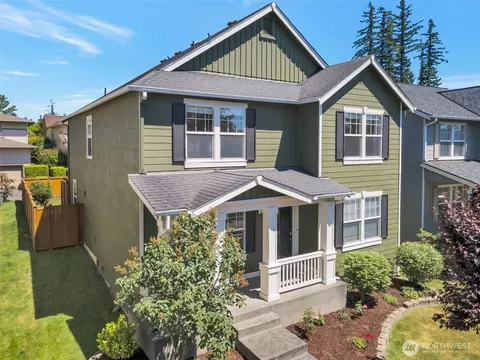 10120 225th Ter NE, Redmond, WA 98053