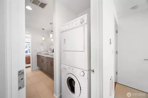 Other - 203 20th Ave E, Seattle, WA 98112 photo 1 of 3