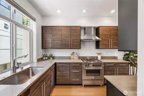 Kitchen - 203 20th Ave E, Seattle, WA 98112 photo 1 of 3