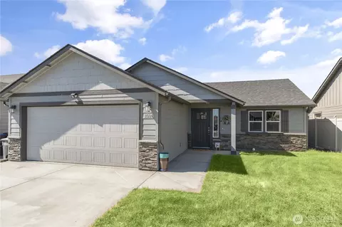 1028 Sequoia Rd NE, Moses Lake, WA 98837