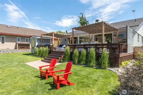 255 Lake Front Rd, Orondo, WA 98843