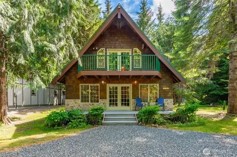14030 Shuksan Rim Dr, Glacier, WA 98244