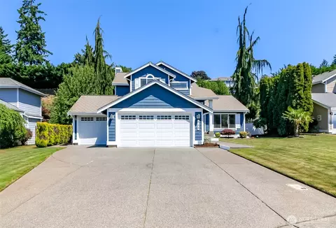 913 N Mountain View Ave, Tacoma, WA 98406