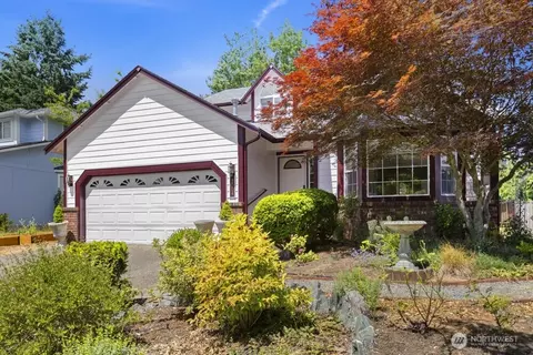 2004 15th Ave SW, Olympia, WA 98502