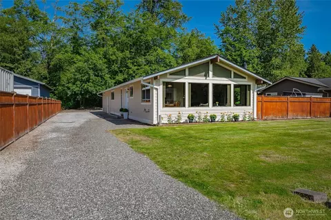 8380 Grouse Crescent Dr, Blaine, WA 98230