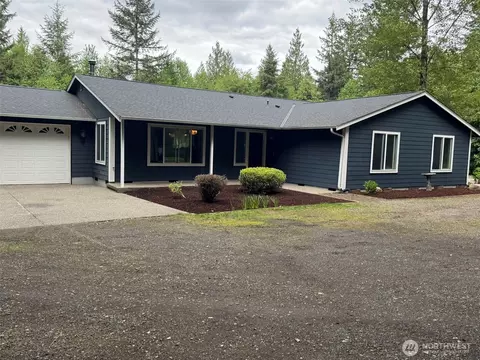 4855 SW County Line Rd, Port Orchard, WA 98367