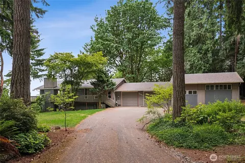 7650 SE Southworth Dr, Port Orchard, WA 98366