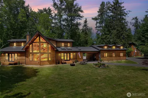 31520 94th Ave E, Eatonville, WA 98328