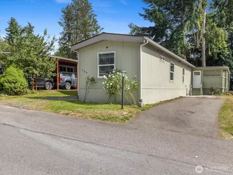 7701 Hardeson Rd #104, Everett, WA 98203