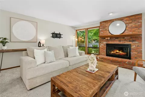 Living - 1525 145th Pl SE, Mill Creek, WA 98012 photo 2 of 3