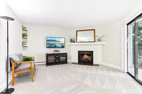 12505 NE 116th St #A26, Kirkland, WA 98034
