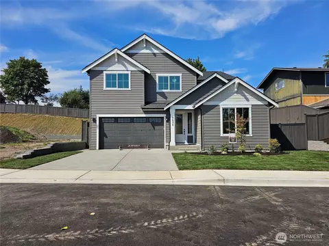 9036 71st Avenue Ct E, Puyallup, WA 98371