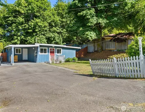 1461 Bill Ave, Port Orchard, WA 98366