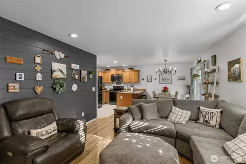 Living - 20010 19th Ave E, Spanaway, WA 98387 photo 2 of 2