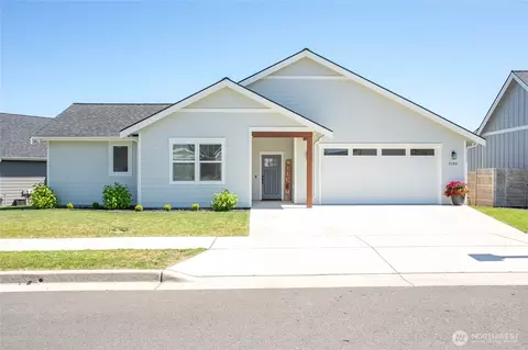 2183 Lagerwey Cir, Lynden, WA 98264
