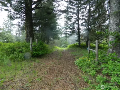 0 Tbd Tobys Mill Rd, Tonasket, WA 98855