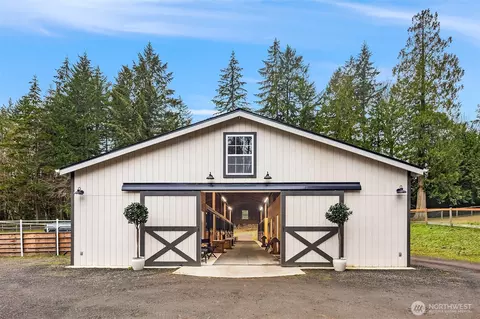 1204 SE Oak Rd, Port Orchard, WA 98367
