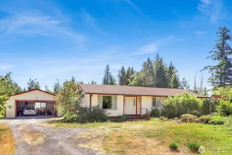 243 Alaska Pl, Friday Harbor, WA 98250